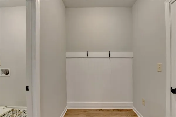 $599,900 | 5525 Summer Creek Court, Sugar Hill, GA 30518