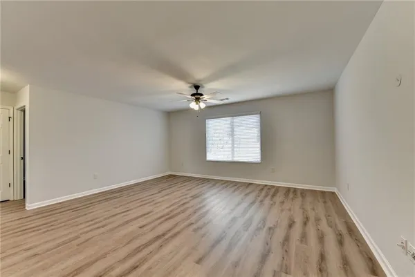 $599,900 | 5525 Summer Creek Court, Sugar Hill, GA 30518