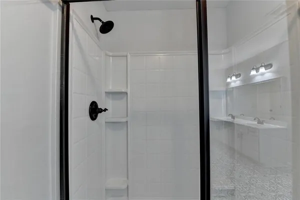 $599,900 | 5525 Summer Creek Court, Sugar Hill, GA 30518