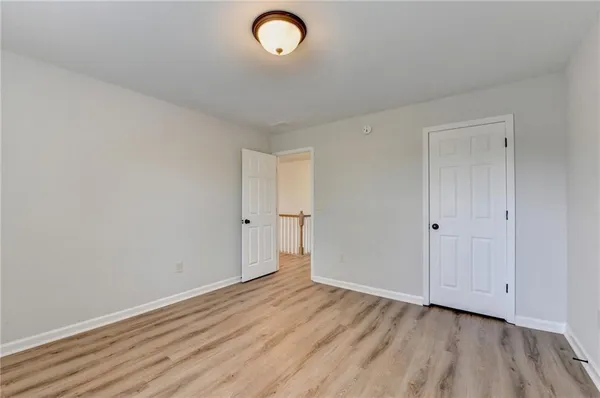 $599,900 | 5525 Summer Creek Court, Sugar Hill, GA 30518