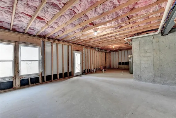 $599,900 | 5525 Summer Creek Court, Sugar Hill, GA 30518