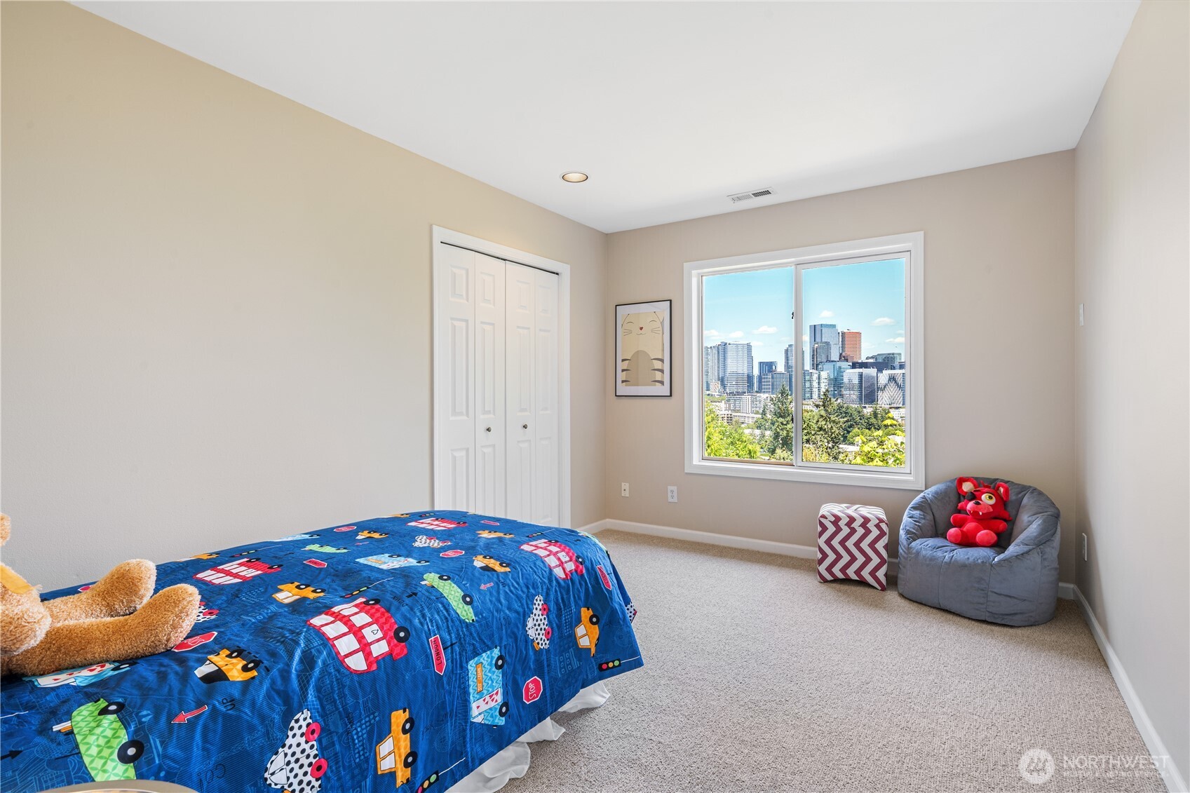 9610 Southeast 7th Street Bellevue, WA 98004 - Photo 28 of 33