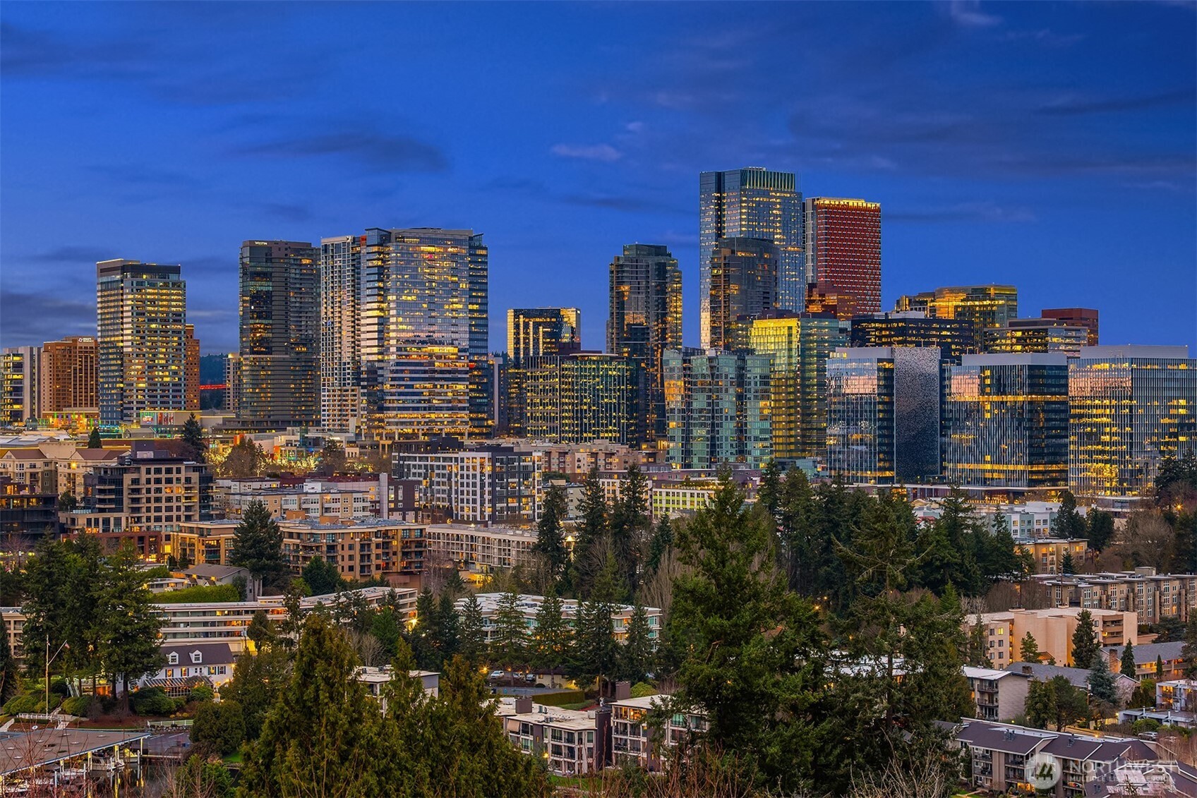 9610 Southeast 7th Street Bellevue, WA 98004 - Photo 3 of 33