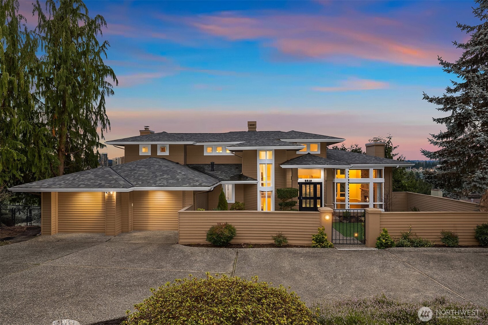 9610 Southeast 7th Street Bellevue, WA 98004 - Photo 4 of 33