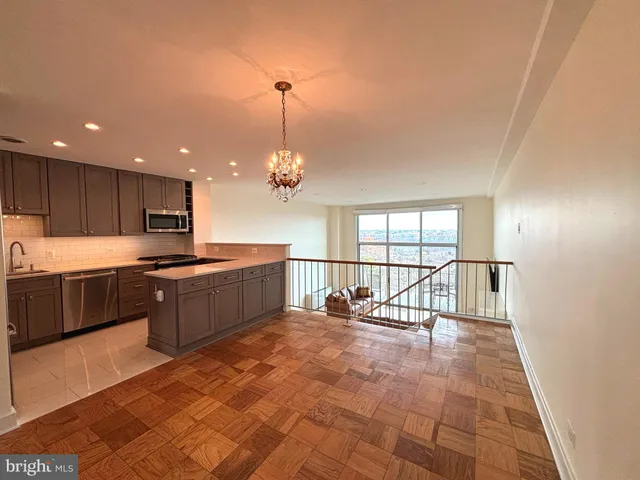 $3,400 | 1200 North Nash Street, Unit 830, Arlington, VA 22209