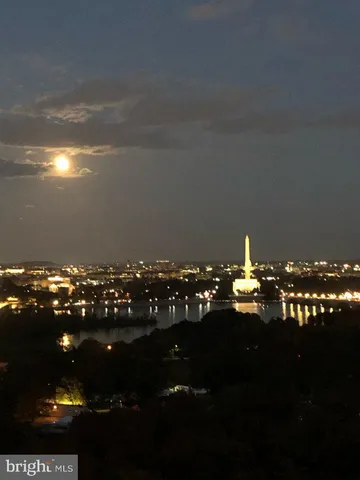 $3,400 | 1200 North Nash Street, Unit 830, Arlington, VA 22209