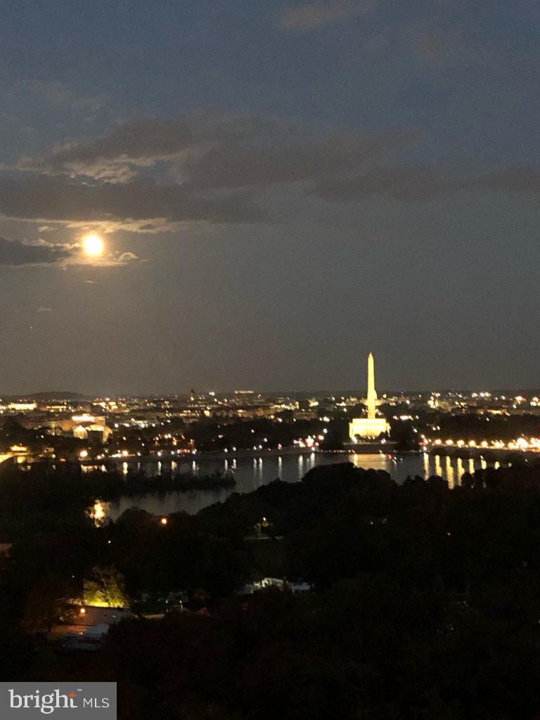 1200 North Nash Street, Unit 830 Arlington, VA 22209 - Photo 31 of 32 To Night Sky