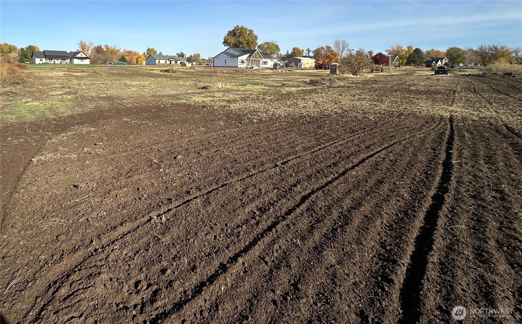 571 Southwest 12th Street College Place, WA 99324 - Photo 15 of 17 a view of an ocean and beach