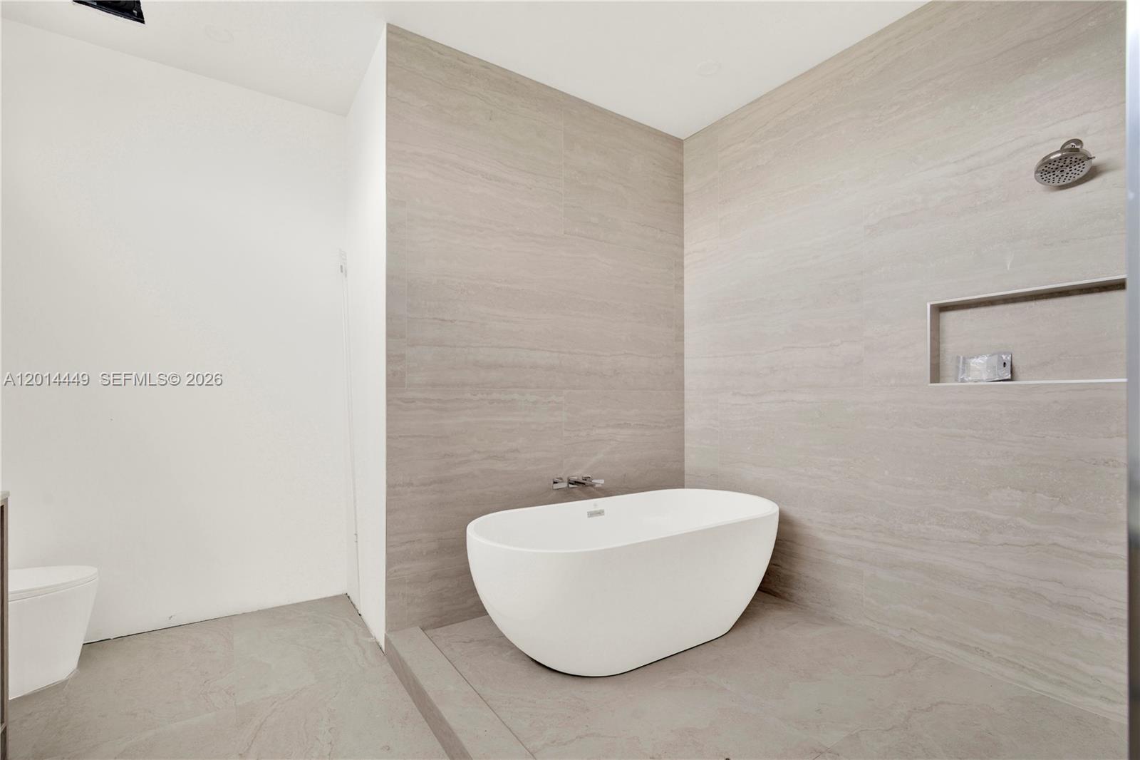 1501 Southwest 21st Street Miami, FL 33145 - Photo 17 of 24 Primary Tub and Shower