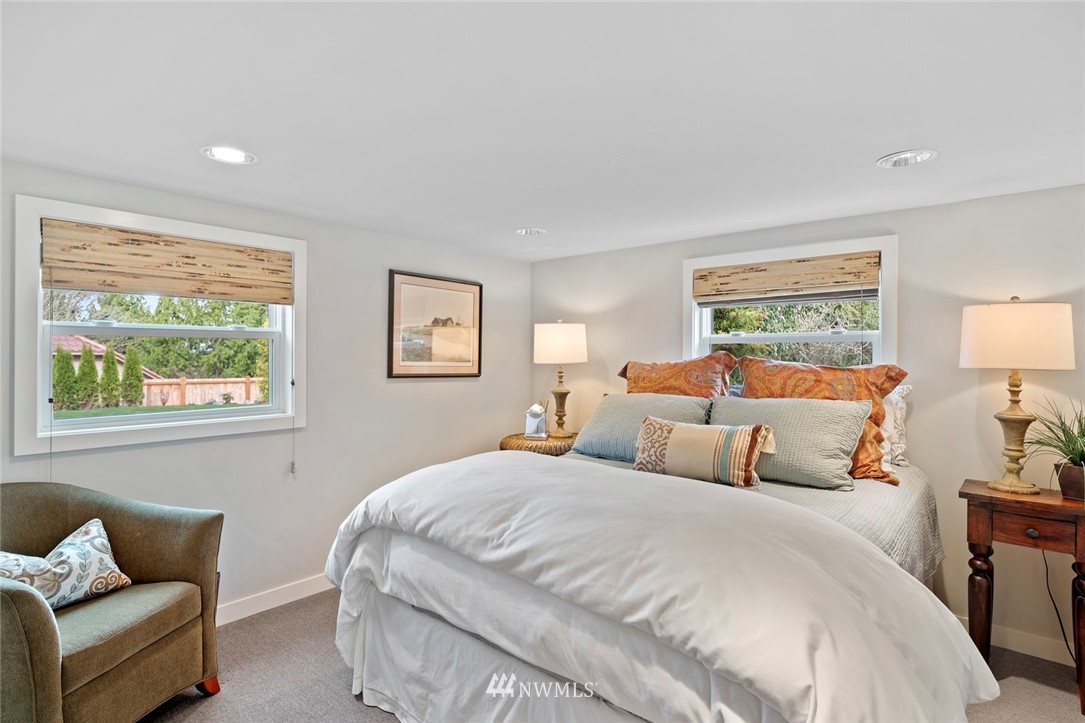 7305 Soundview Drive Edmonds, WA 98026 - Photo 20 of 25 Gallery Image 20