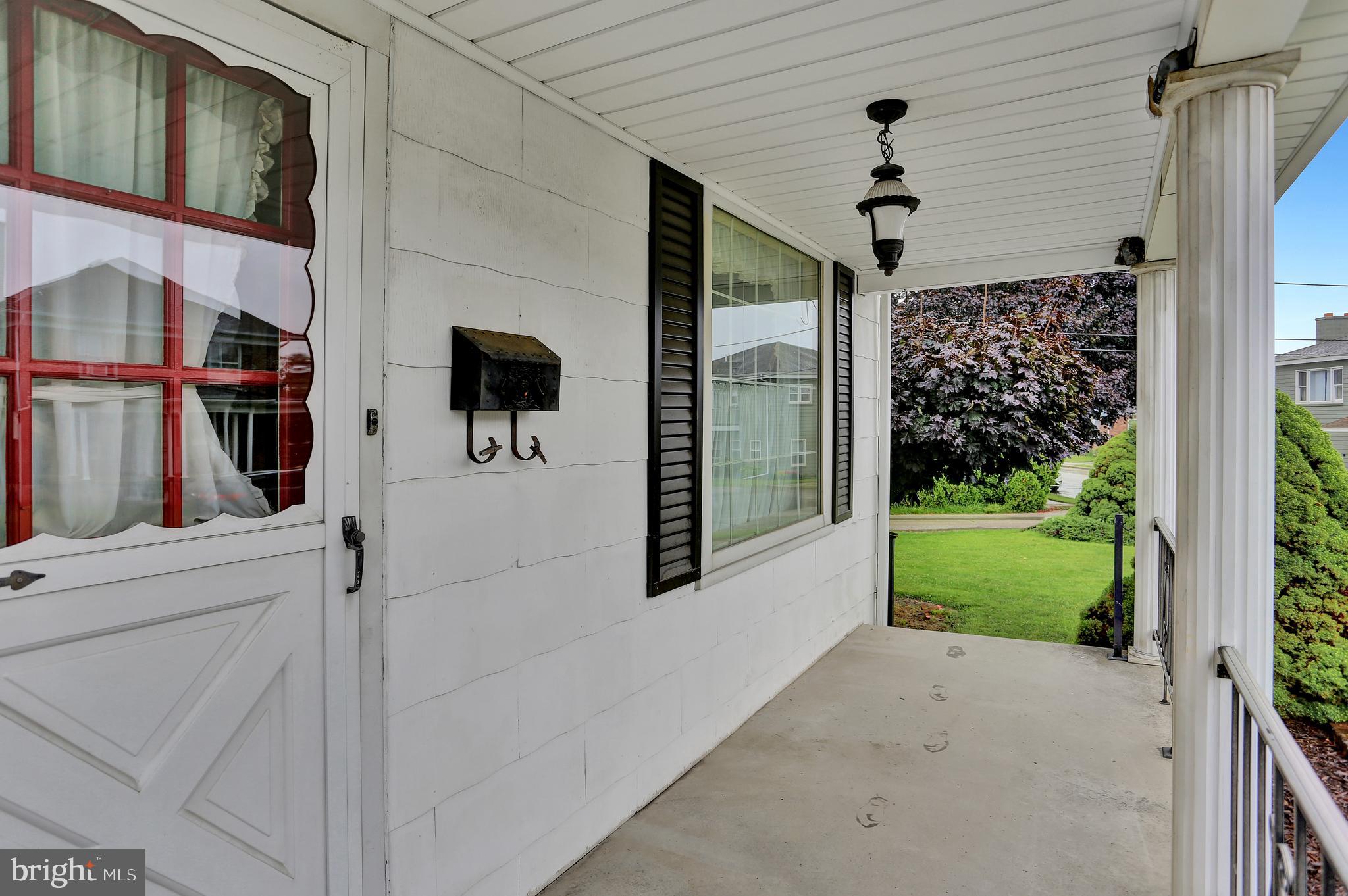 205 Princess Street Hanover, PA 17331 - Photo 4 of 42 Gallery Image 4