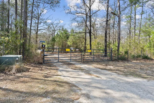 $1,000,000 | 460 Oakey Point Road, Hampstead, NC 28443