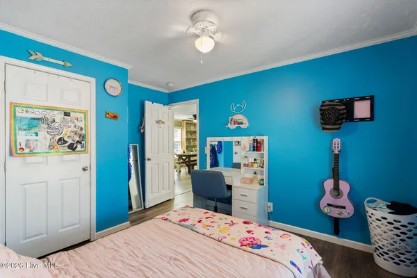 $1,000,000 | 460 Oakey Point Road, Hampstead, NC 28443