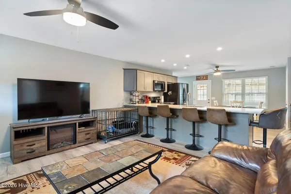 $1,000,000 | 460 Oakey Point Road, Hampstead, NC 28443