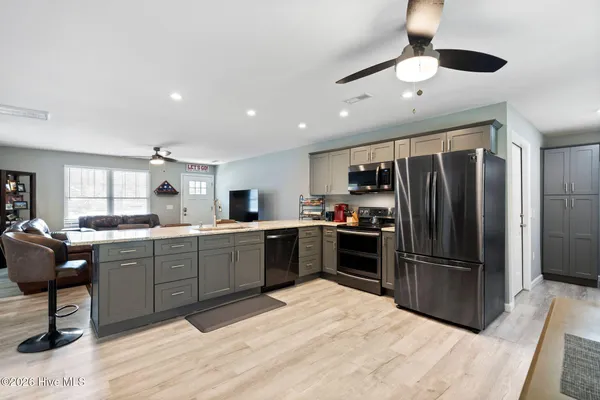 $1,000,000 | 460 Oakey Point Road, Hampstead, NC 28443