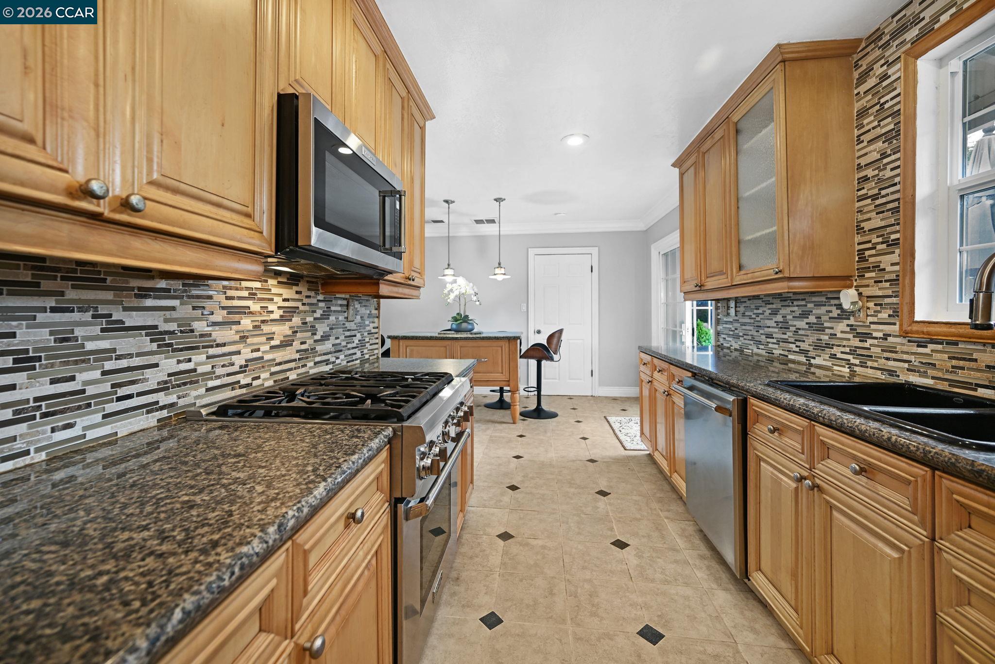 2355 Belmont Road Concord, CA 94520 - Photo 10 of 26