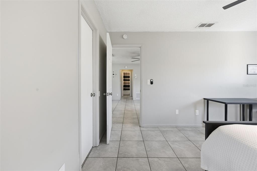 4533 Lakeshore Avenue Spring Hill, FL 34606 - Photo 14 of 60