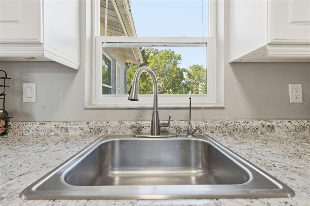 4533 Lakeshore Avenue Spring Hill, FL 34606 - Photo 46 of 60