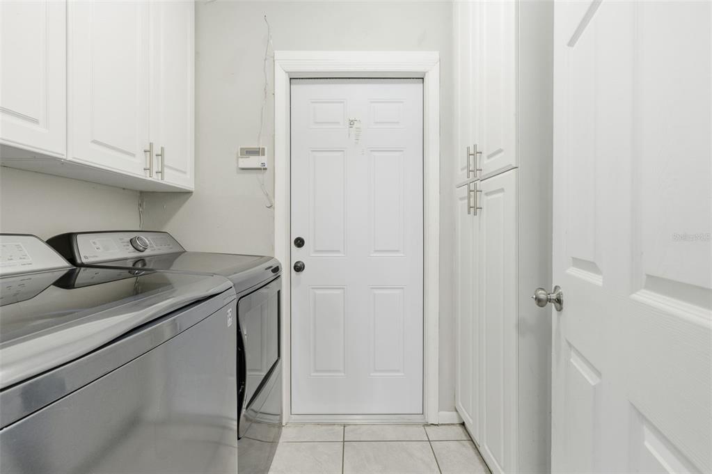 4533 Lakeshore Avenue Spring Hill, FL 34606 - Photo 47 of 60