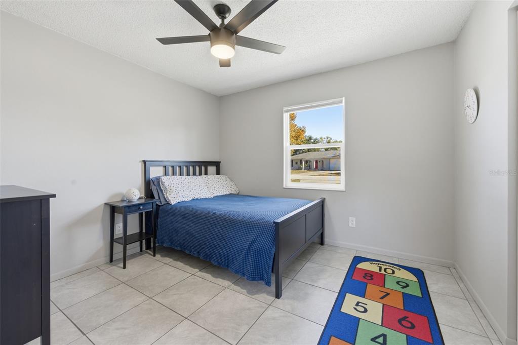 4533 Lakeshore Avenue Spring Hill, FL 34606 - Photo 53 of 60