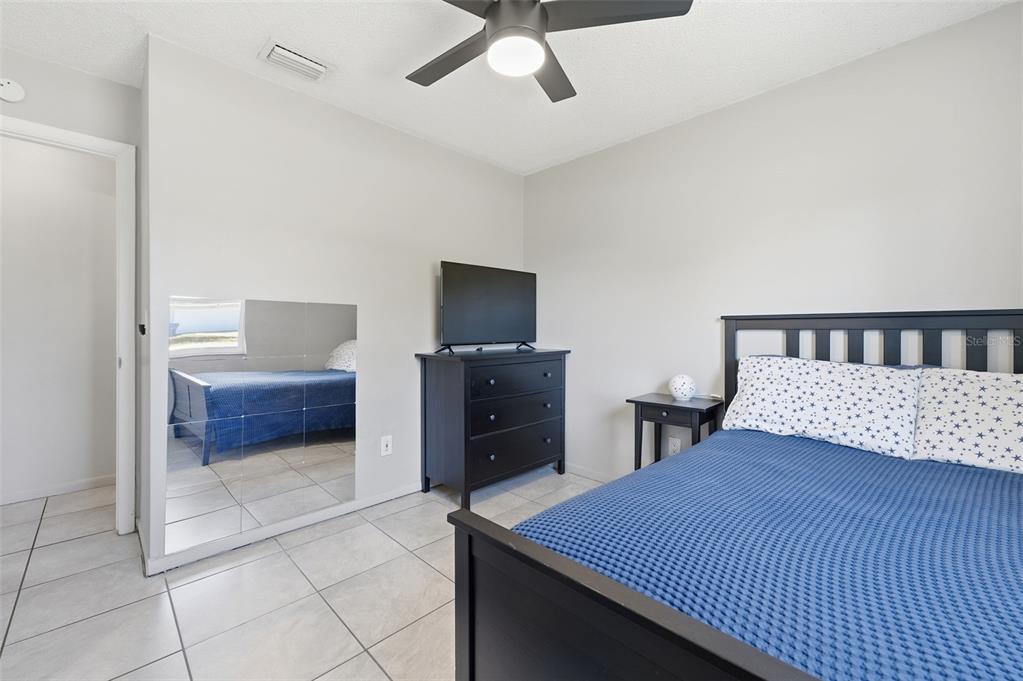 4533 Lakeshore Avenue Spring Hill, FL 34606 - Photo 56 of 60