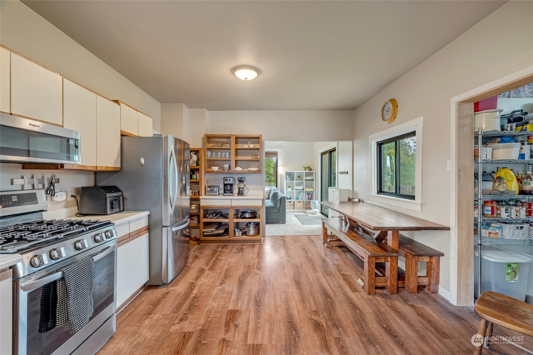 4515 Bay Road Blaine, WA 98230 - Photo 4 of 33 Gallery Image 4