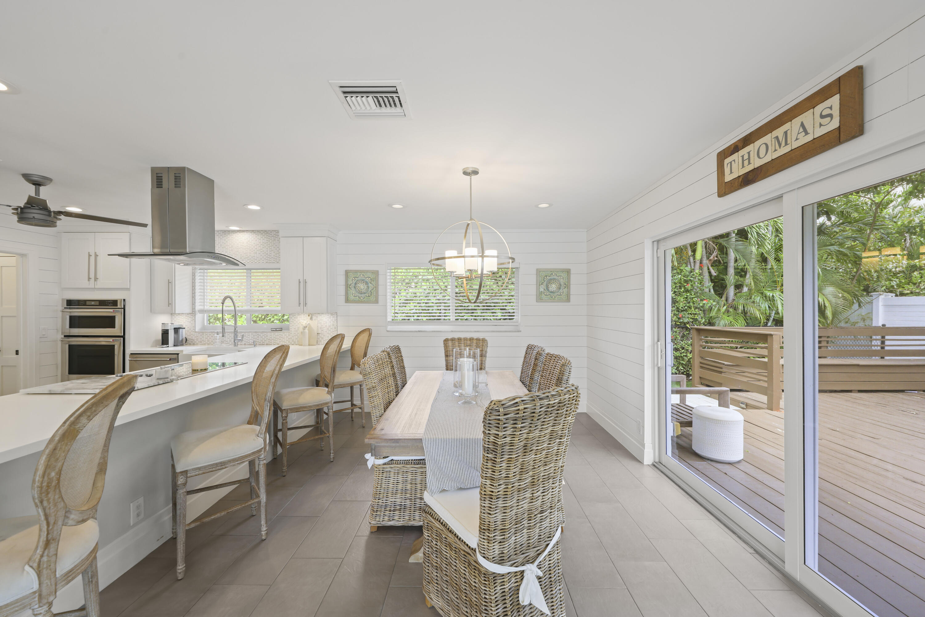 621 Apple Tree Lane Boca Raton, FL 33486 - Photo 24 of 49 621 Apple Tree Lane - 25.jpg-FULL