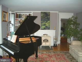 809 Washington Crossing Road Newtown, PA 18940 - Photo 3 of 6 Gallery Image 3