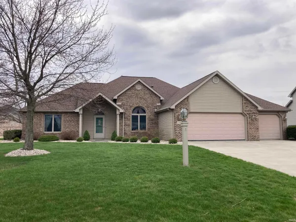 $375,000 | 328 Ridge Court, Ossian, IN 46777
