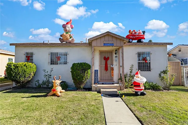 a kids room with toys