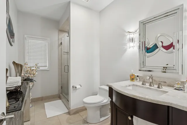 $7,500 | 9200 Falling Waters Drive West, Burr Ridge, IL 60527