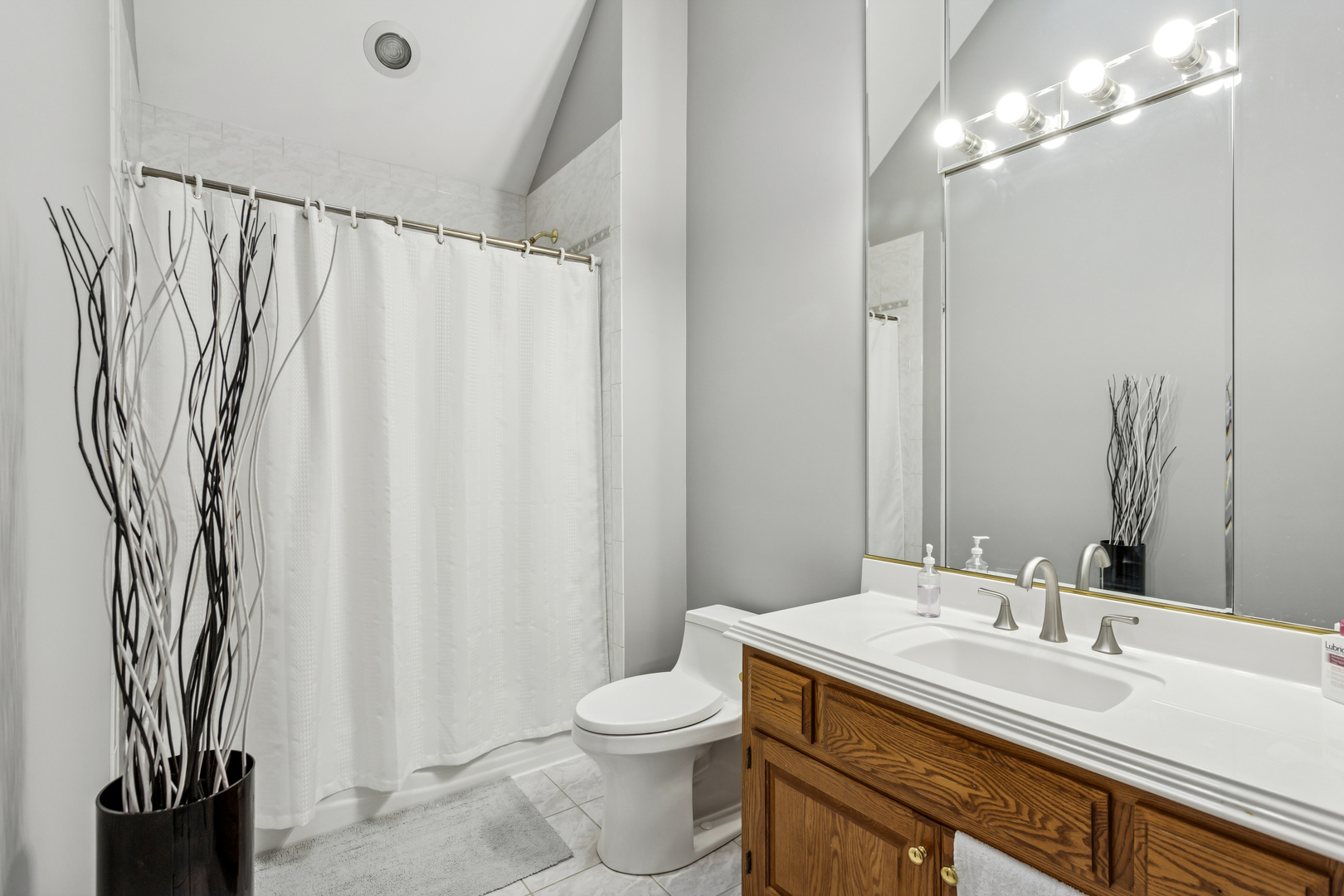 9200 Falling Waters Drive West Burr Ridge, IL 60527 - Photo 20 of 30