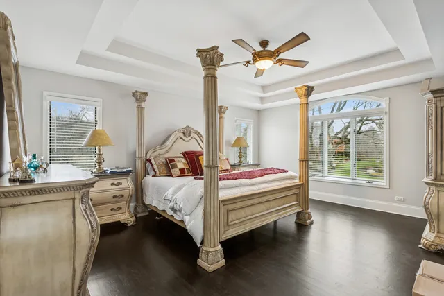 $7,500 | 9200 Falling Waters Drive West, Burr Ridge, IL 60527