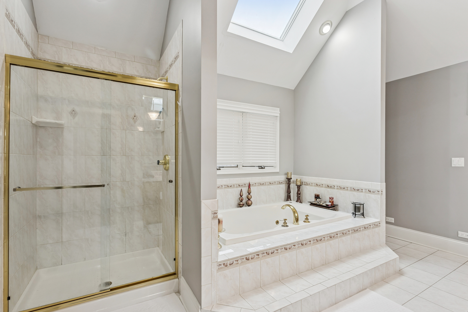 9200 Falling Waters Drive West Burr Ridge, IL 60527 - Photo 24 of 30