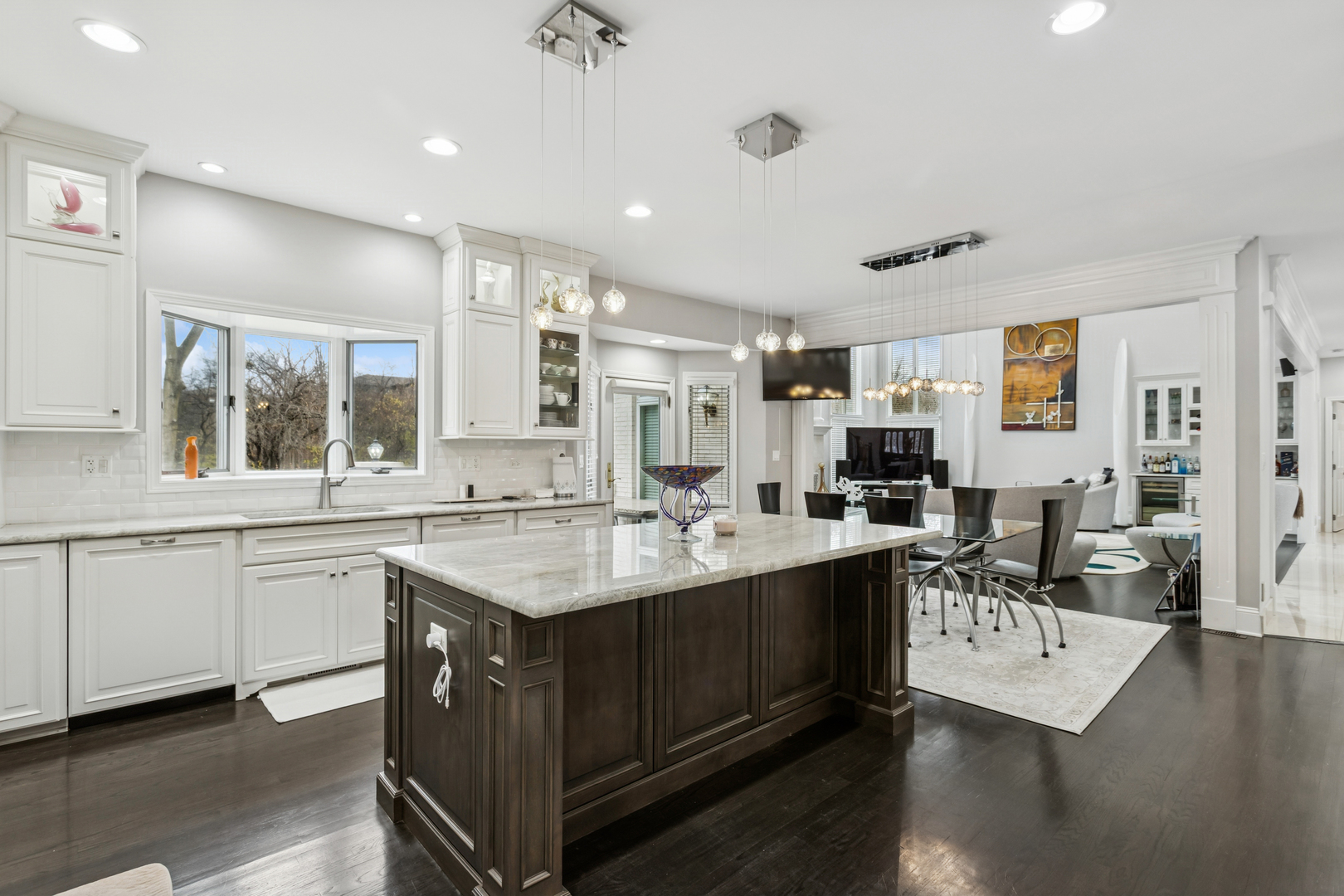 9200 Falling Waters Drive West Burr Ridge, IL 60527 - Photo 9 of 30