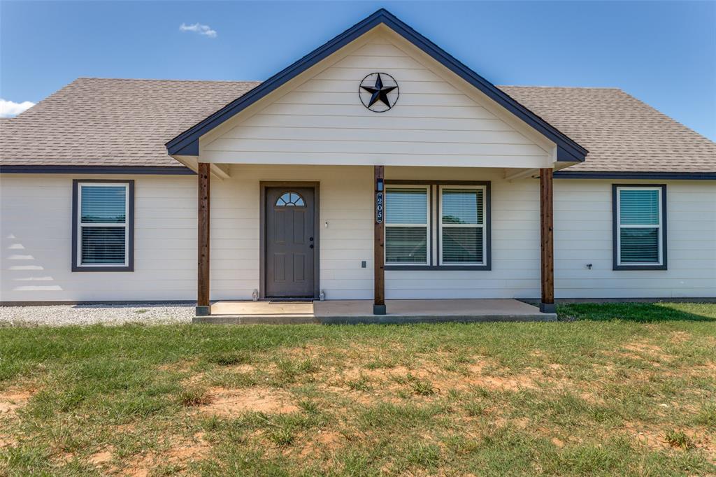 205 Altom Road Springtown, TX 76082 - Photo 1 of 25