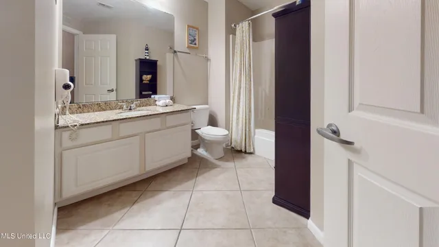 $2,995 | 2228 Beach Drive, Unit 506, Gulfport, MS 39507