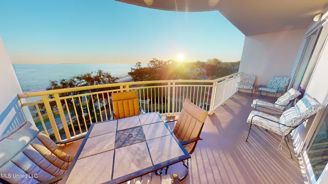 $2,995 | 2228 Beach Drive, Unit 506, Gulfport, MS 39507