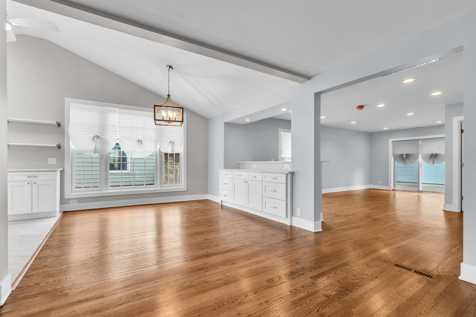 440 Huehl Road Northbrook, IL 60062 - Photo 11 of 30 Gallery Image 11