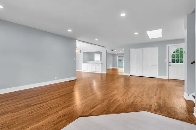 $619,900 | 440 Huehl Road, Northbrook, IL 60062