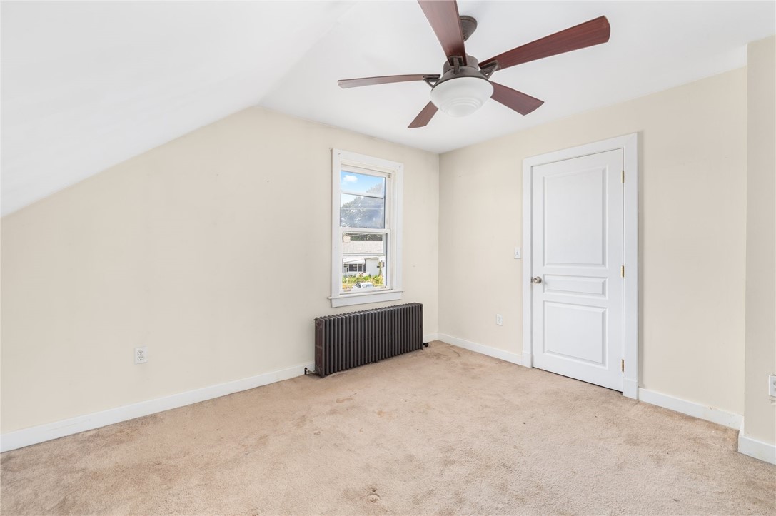 824 Main Road Tiverton, RI 02878 - Photo 20 of 37