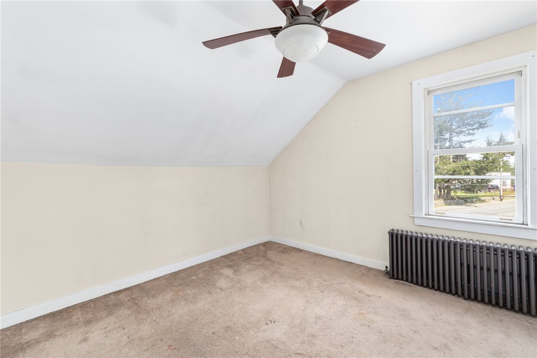 824 Main Road Tiverton, RI 02878 - Photo 21 of 37