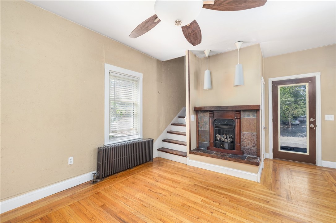 824 Main Road Tiverton, RI 02878 - Photo 5 of 37