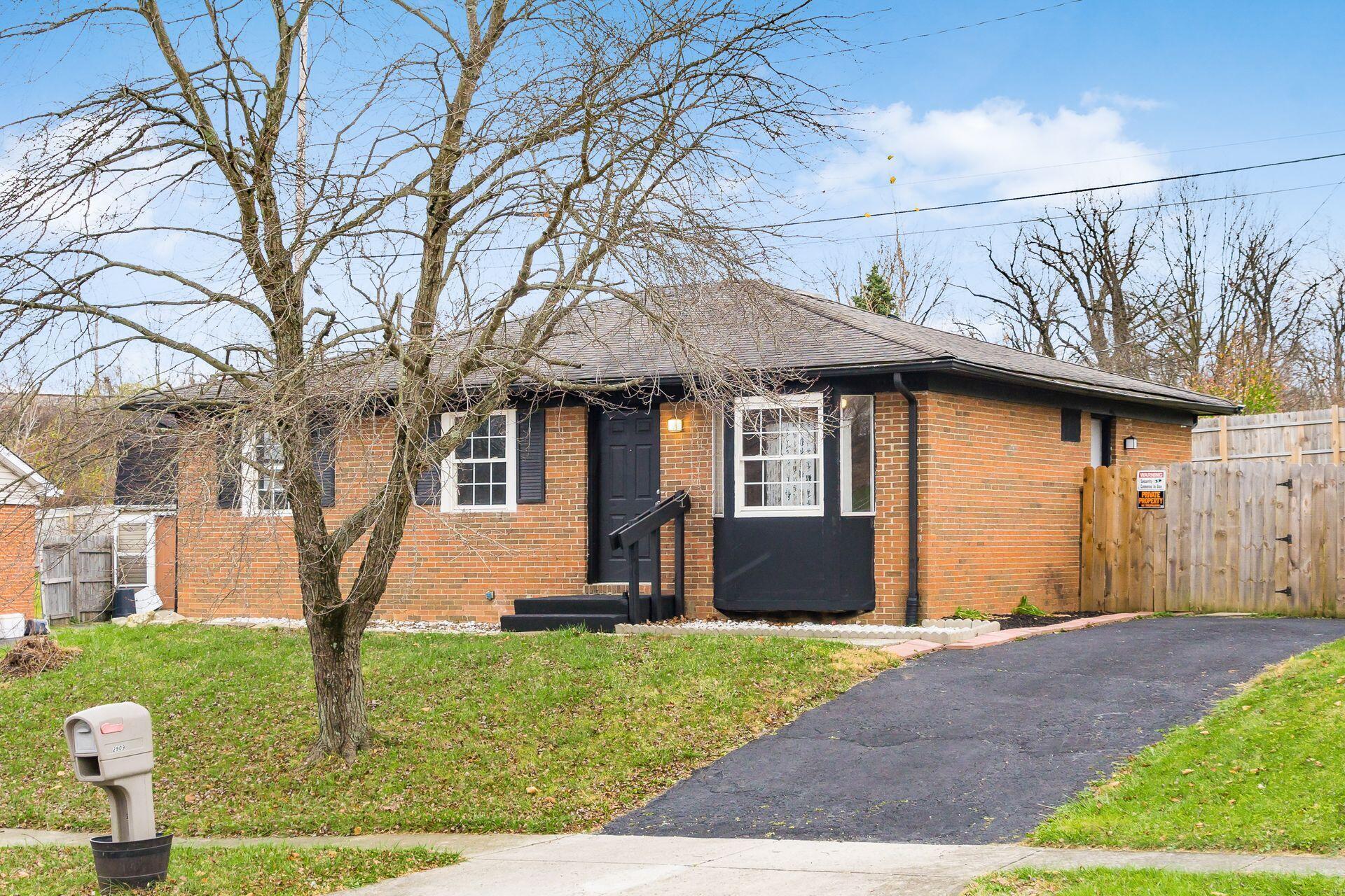 2909 Rivercliff Road Columbus, OH 43223 - Photo 18 of 41 004_909 Rivercliff Rd 0075