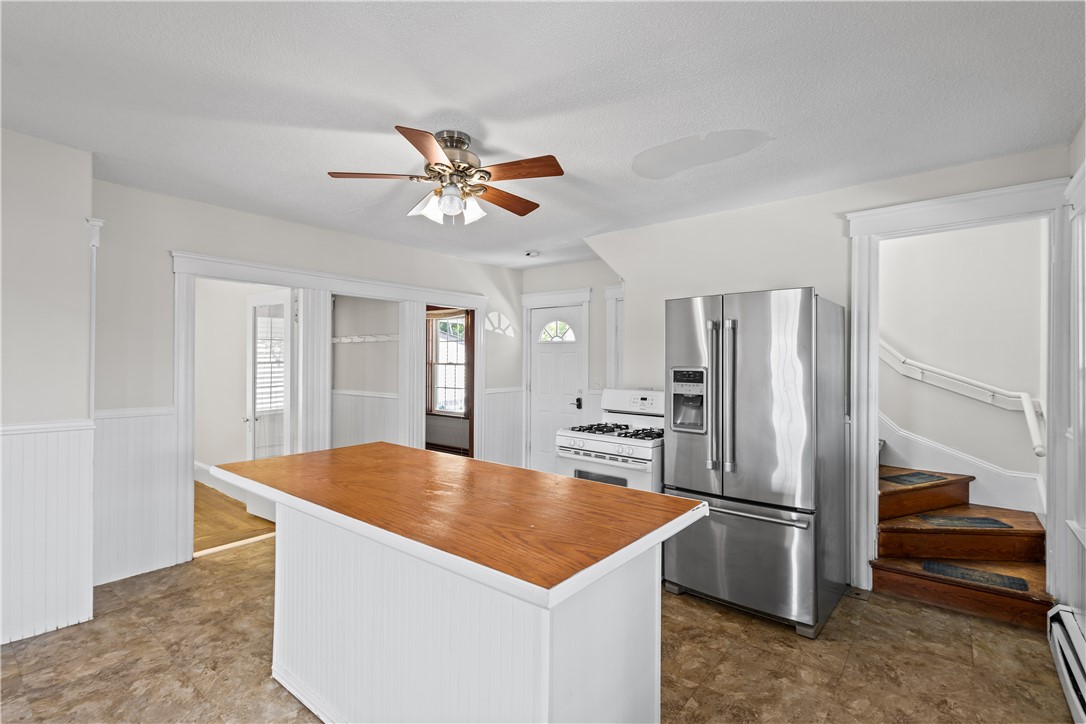 86 Spring Street Lincoln, RI 02838 - Photo 10 of 34