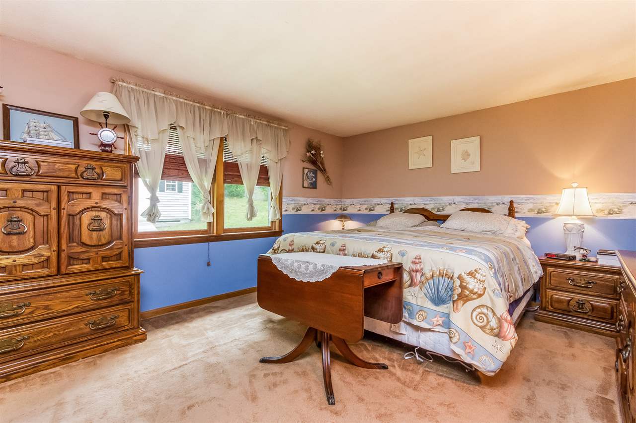 163 Barretts Hill Road Hudson, NH 03051 - Photo 14 of 38 Gallery Image 14