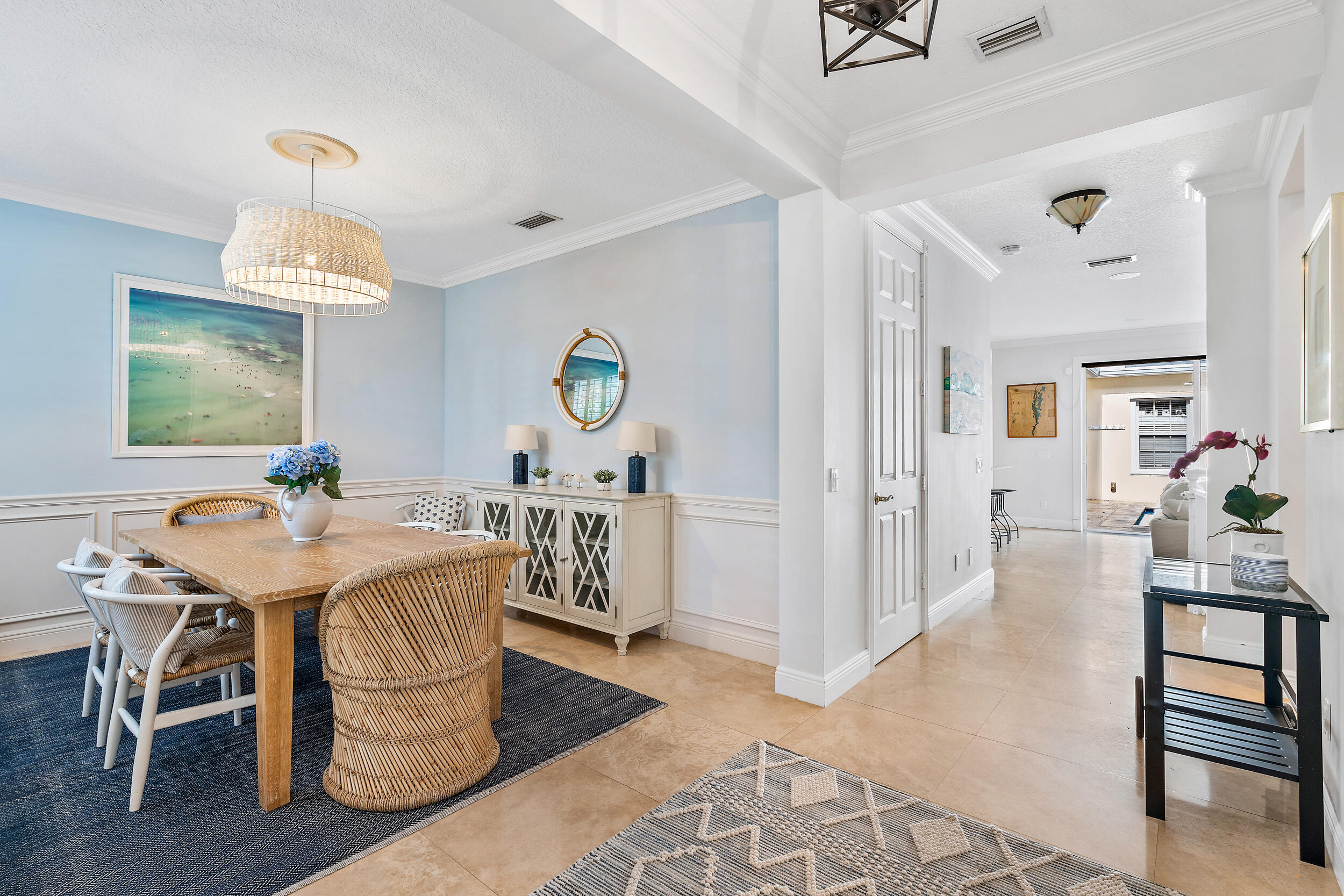 291 Barbados Drive Jupiter, FL 33458 - Photo 2 of 27 Foyer/Dining Room
