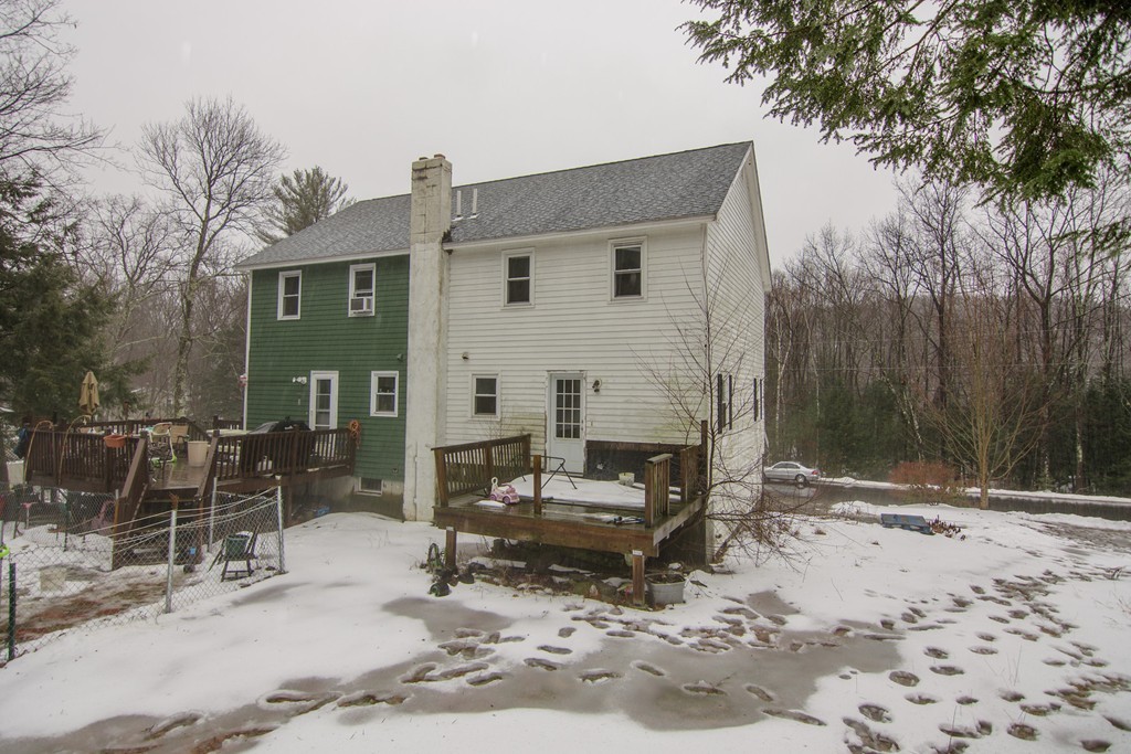 160 North A N Shore Road, Unit A Derry, NH 03038 - Photo 4 of 30