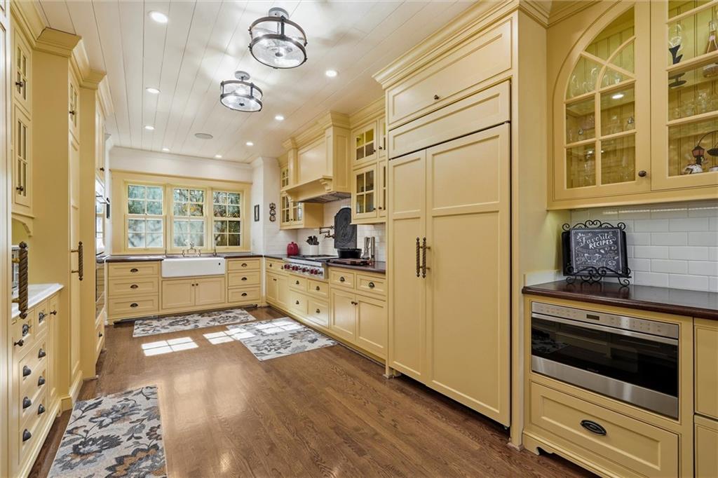 1217 West 58th Street Kansas City, MO 64113 - Photo 12 of 48