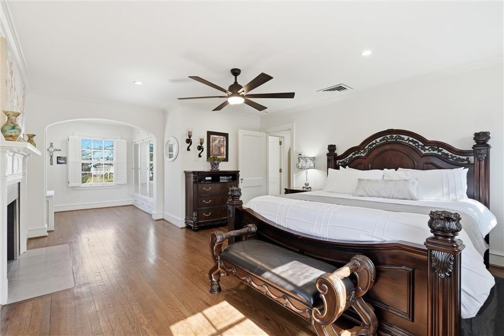 1217 West 58th Street Kansas City, MO 64113 - Photo 20 of 48